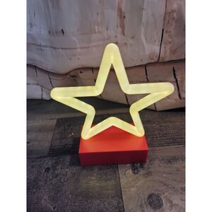 Light up star USA American flag decor